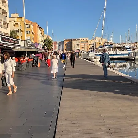 Apartment Cap D'agde Centre Port Avec Parking Prive Et Belle Vue Port Et